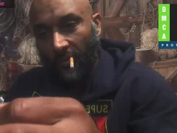 Diamondxcrusher Chaturbate stream image from January 10, 2025