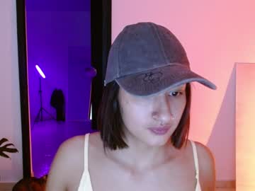 Vandalovee Chaturbate stream image from January 10, 2025