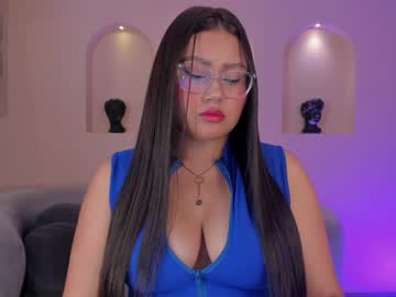 Amberlewis_ Chaturbate stream image from January 10, 2025