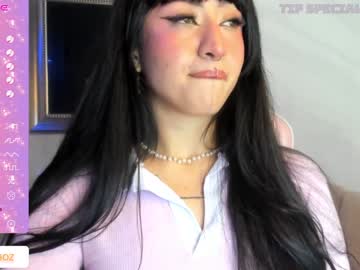 Liat_Hoz Chaturbate stream image from January 10, 2025