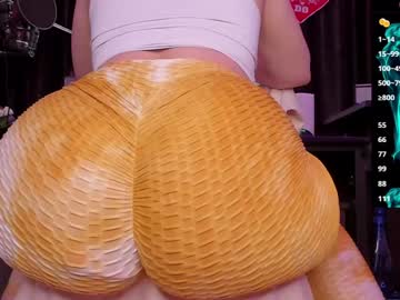 Raissa_Sky26 Chaturbate stream image from January 10, 2025