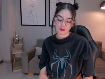 Maddisonlowe Chaturbate stream image from January 10, 2025