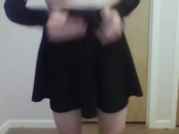 Emmaratata Chaturbate stream image from January 10, 2025