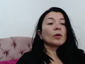 Naturally_Mature Chaturbate stream image from January 10, 2025