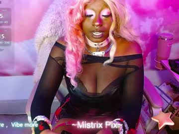 Pixiebob25 Chaturbate stream image from January 10, 2025