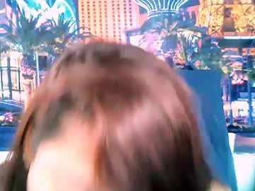 Valleyval Chaturbate stream image from January 10, 2025