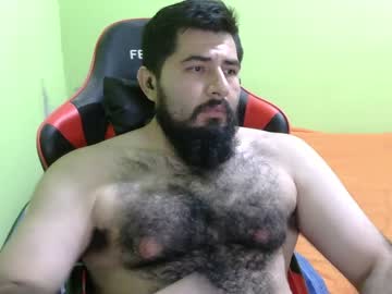 Daviddelz Chaturbate stream image from January 10, 2025