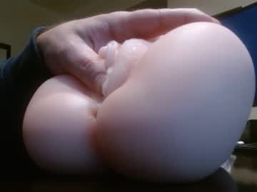 Hornypilotguy Chaturbate stream image from January 10, 2025