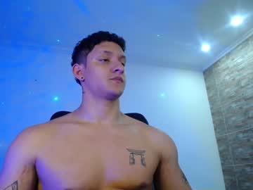 Alexandrolovee Chaturbate stream image from January 10, 2025