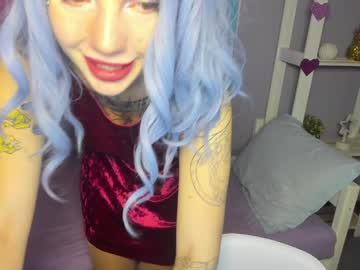 Annetenet Chaturbate stream image from January 10, 2025