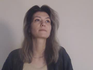 Deelightfull Chaturbate stream image from January 10, 2025