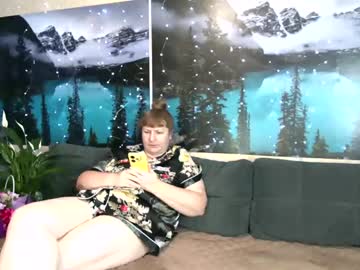 Kleosnow Chaturbate stream image from January 10, 2025