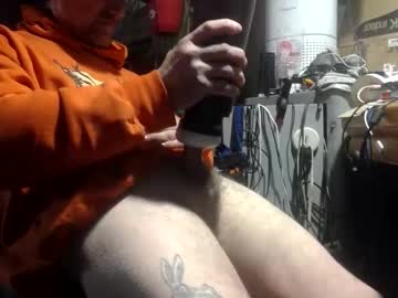 Lickensu Chaturbate stream image from January 10, 2025