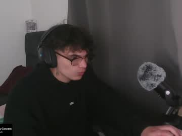 Lilankore Chaturbate stream image from January 10, 2025