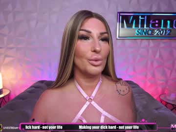 Tamaramilano Chaturbate stream image from January 10, 2025