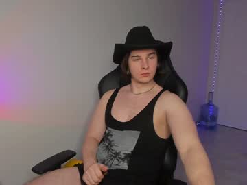 Vincent__Strong Chaturbate stream image from January 10, 2025