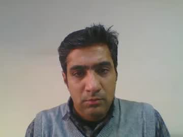 Longthick1985 Chaturbate stream image from January 10, 2025