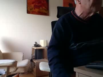 Camcologne Chaturbate stream image from January 10, 2025