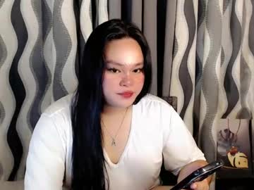 Chabilataxx Chaturbate stream image from January 10, 2025