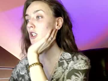 Dalia_Peach Chaturbate stream image from January 10, 2025