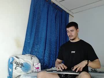 Jeycob_Happy97 Chaturbate stream image from January 10, 2025