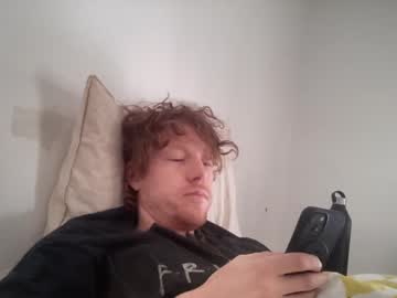 Lilginge1 Chaturbate stream image from January 10, 2025