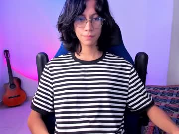 Literateboy Chaturbate stream image from January 10, 2025