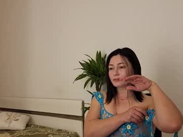 Matilda_Lewis Chaturbate stream image from January 10, 2025