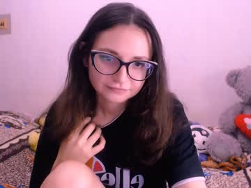 Ur_Cute_Neighbor Chaturbate stream image from January 10, 2025