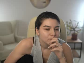Althenabarren Chaturbate stream image from January 10, 2025
