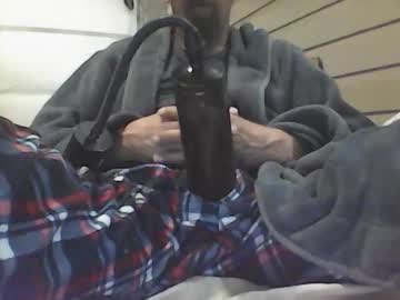 Elwooood7 Chaturbate stream image from January 10, 2025