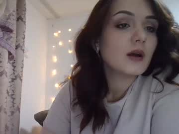 _Oops__ Chaturbate stream image from January 10, 2025
