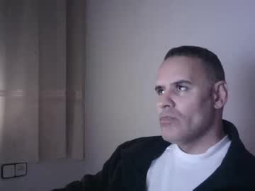 Gioshadow Chaturbate stream image from January 10, 2025