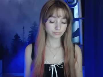 Luciacam20 Chaturbate stream image from January 10, 2025