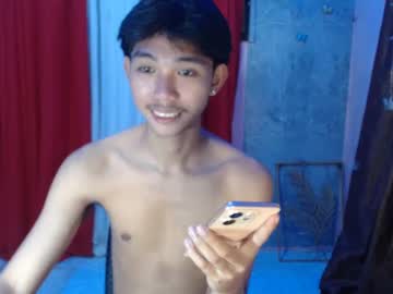 Lui_The_Fucker Chaturbate stream image from January 10, 2025