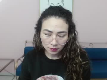 Luisa_Mourfor Chaturbate stream image from January 10, 2025