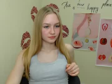 _Mademoiselle_E Chaturbate stream image from January 10, 2025