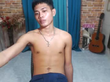 Naughtyboyzyrell Chaturbate stream image from January 10, 2025