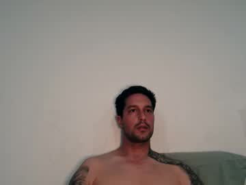 Nickmaxx541 Chaturbate stream image from January 10, 2025