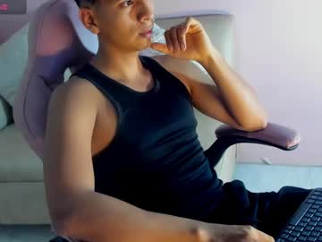 Angel_222_ Chaturbate stream image from January 10, 2025