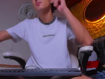 Derek_Foster_Hbc Chaturbate stream image from January 10, 2025