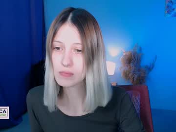 Isa_Luxury Chaturbate stream image from January 10, 2025