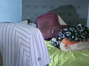 Latinincognito Chaturbate stream image from January 10, 2025