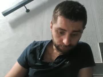 1kamilkamil11 Chaturbate stream image from January 10, 2025