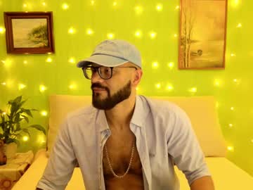 Anthonyxroyal Chaturbate stream image from January 10, 2025