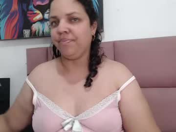 Camturbery Chaturbate stream image from January 10, 2025