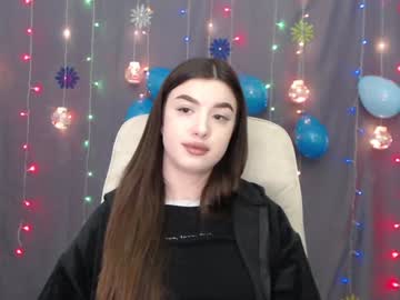 Carolinabensy Chaturbate stream image from January 10, 2025