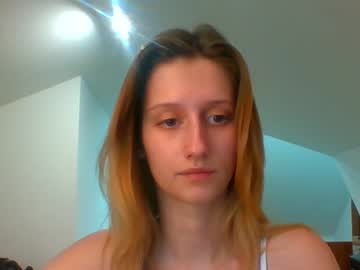 Luna_Xsensual Chaturbate stream image from January 10, 2025
