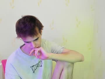 Michaele_Boy Chaturbate stream image from January 10, 2025