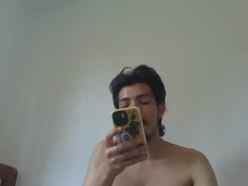 Snackontime19 Chaturbate stream image from January 10, 2025